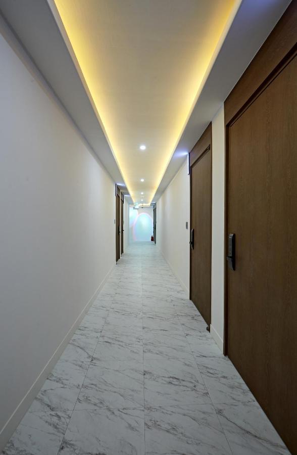 Hotel Sounds Jeonju Bagian luar foto
